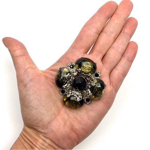 NWT GORGEOUS DRAMATIC VINTAGE STYLE BROOCH PIN - Picture 2 of 5